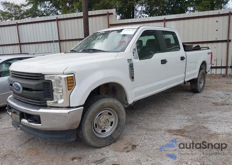 2018 Ford F-250 Xl из США, поврежденный, VIN 1FD7W2B64JEC20154